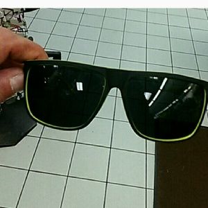 Ray ban sunglasses black and yellow